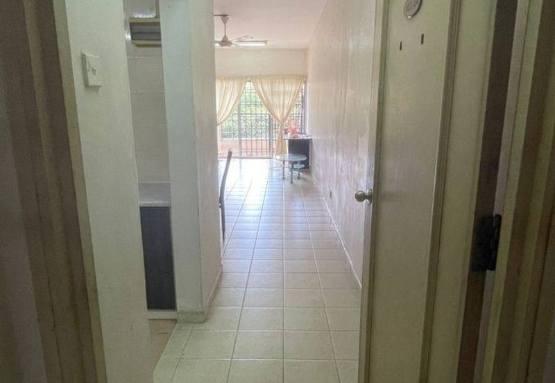 Prima Regency (Dorchester Court)