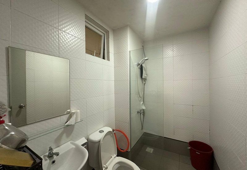 Seasons Luxury Apartments @ Amara Larkin