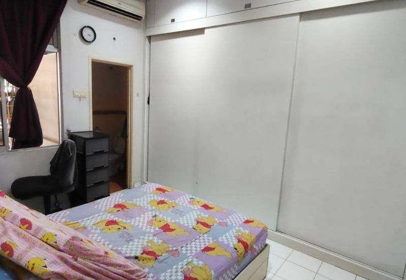 D'Summit Residences @ Kempas Utama