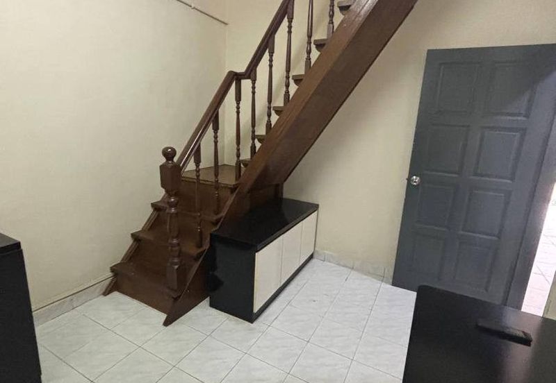 1 Storey @ Bandar Uda Utama/ Perling/ Sutera/ Endlot