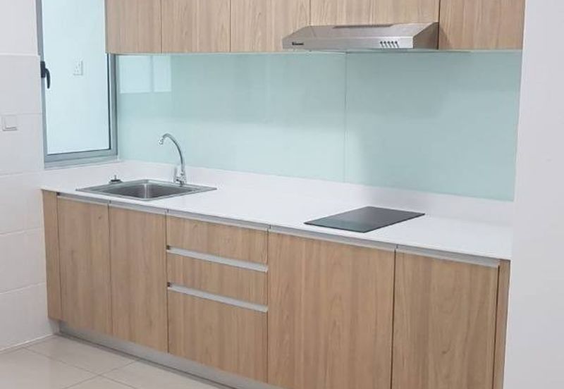 Meridin Bayvue Apartment