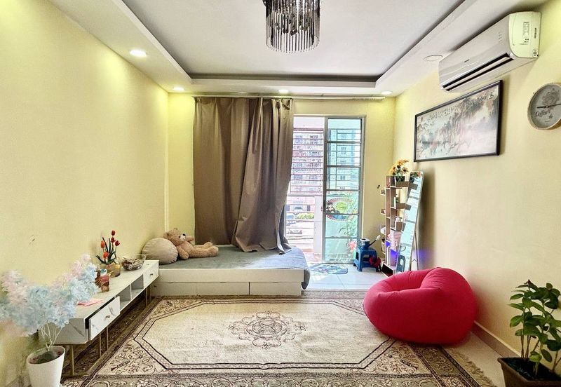 D'Larkin Residence (Delima Larkin)