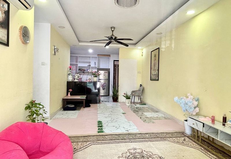 D'Larkin Residence (Delima Larkin)