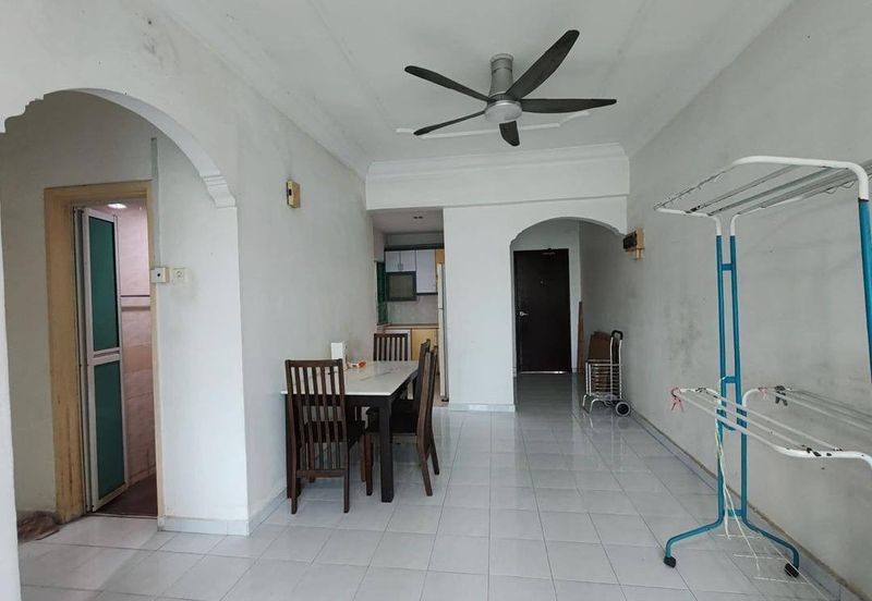 Sri Kenari Apartment