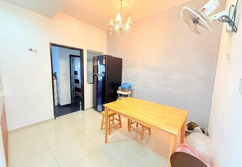 2 Storey @ Taman Setia Indah/ Jalan Setia 2/ Tebrau/ Renovate