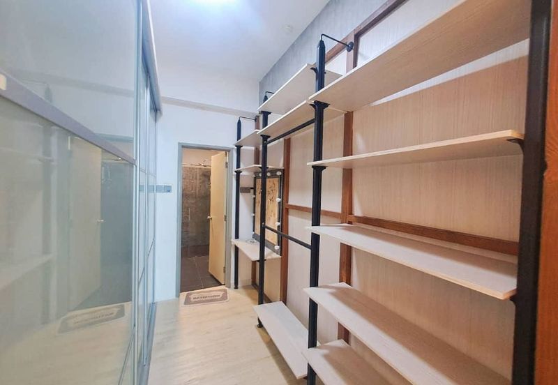 Akademik Suite @ Mount Austin