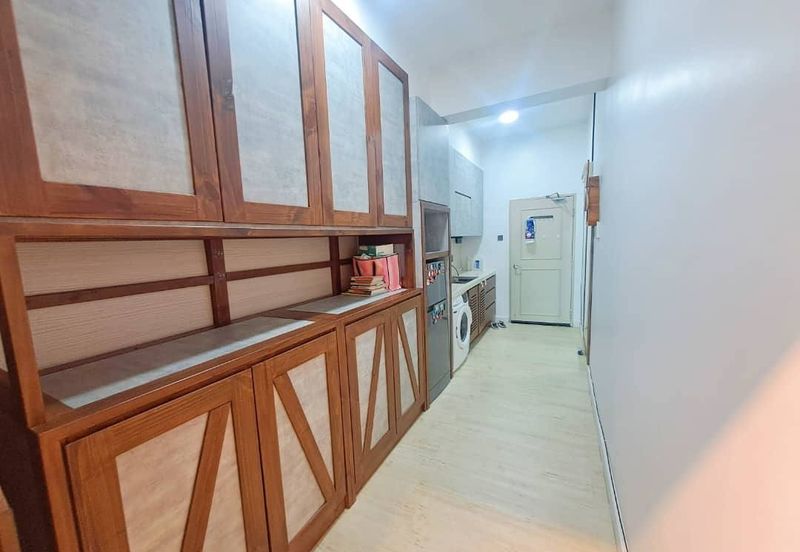 Akademik Suite @ Mount Austin