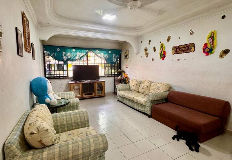 Lily & Jasmine Apartment