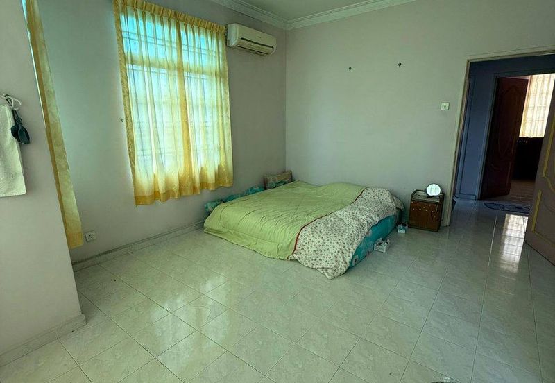 2 Storey @ Tmn Bukit Indah, Jln Indah 5, Endlot 10ft Land, Unblock 