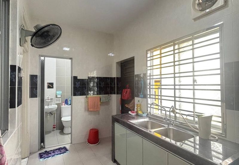 2 Storey @ Taman Nusa Sentral/ Iskandar Puteri/ Renovate