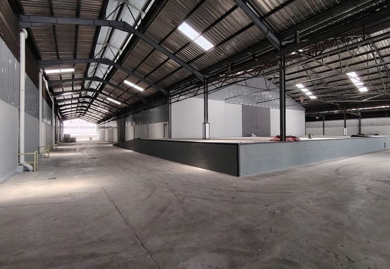 Warehouse Factory Perai Industrial Estate