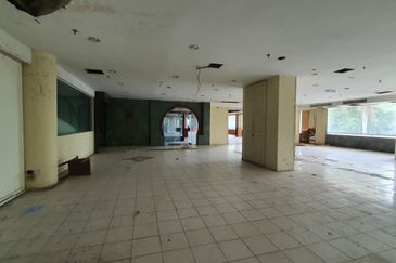 Commercial Space For Rent in Tanjung Bungah