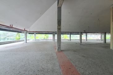 Commercial Space For Rent in Tanjung Bungah