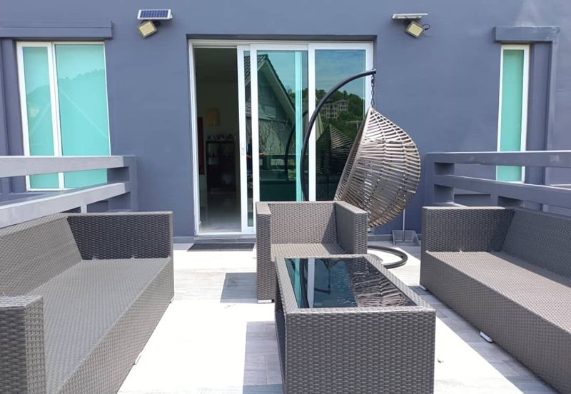 Three Storey Deatched Villa For Sale - Hilltop Villa