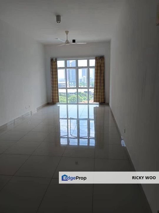 Skysuites @ Bukit Meldrum Town Area, Johor, Johor Bahru