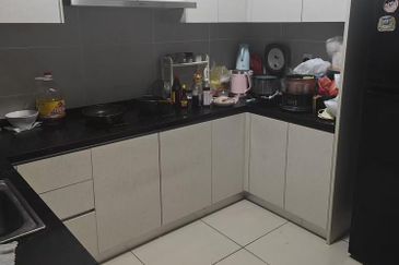 Twin Tower Residence