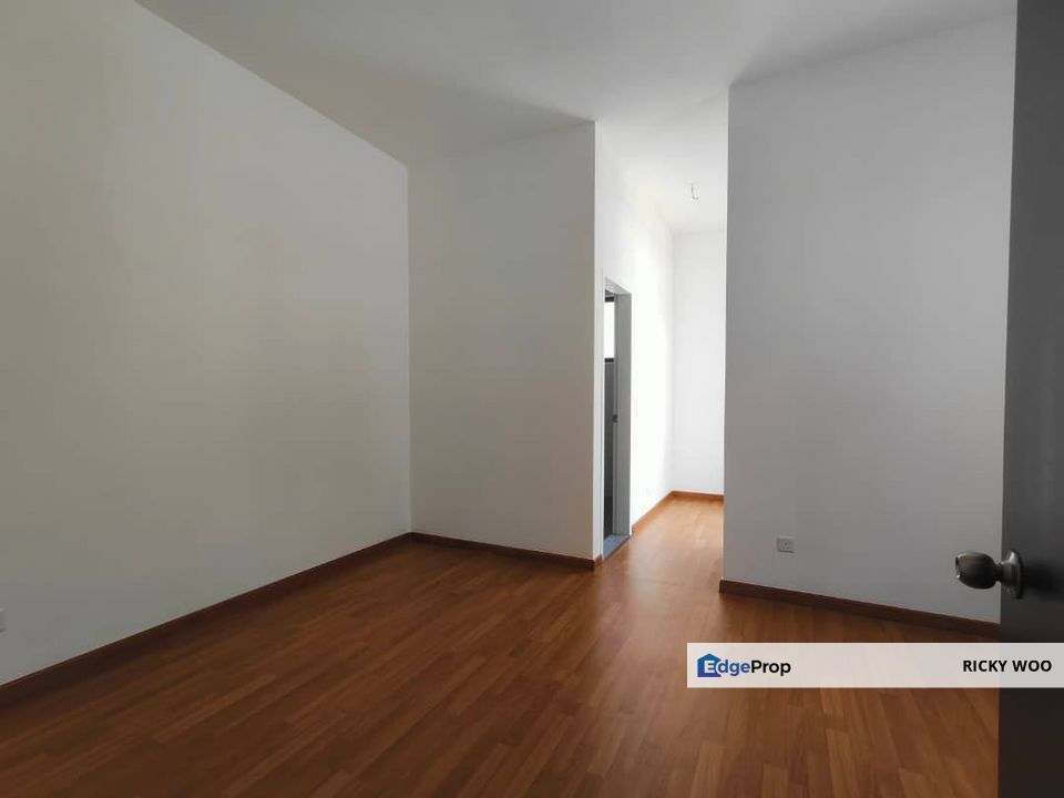 Double Storey Link Cluster Eco Botanic, Johor, Nusajaya