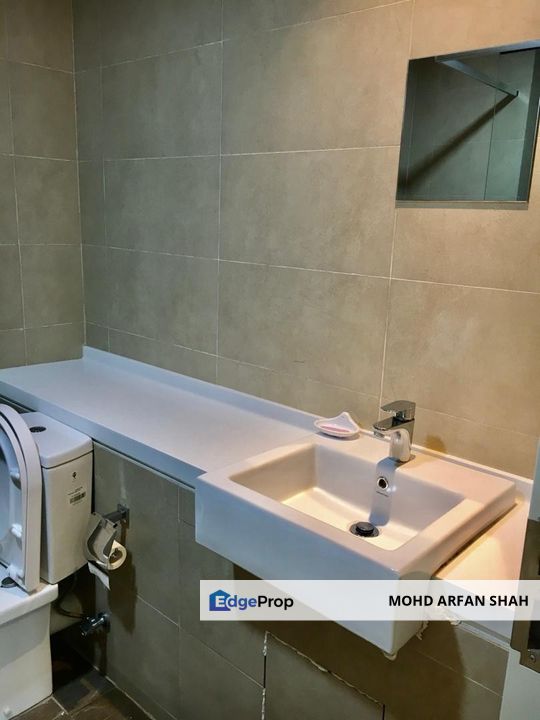 Radia Residences Bukit Jelutong Service Residence for Sale, Selangor, Bukit Jelutong