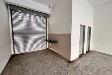 Pusat Perdagangan Medini@Ion Medini