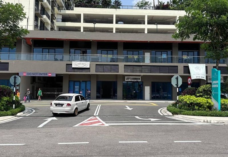 Laman Damai Central Park @ Tampoi