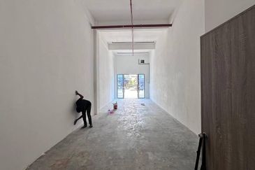 Laman Damai Central Park @ Tampoi