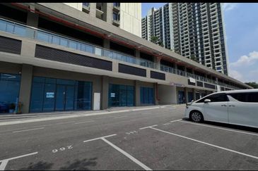 Laman Damai Central Park @ Tampoi