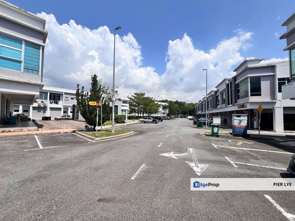 Pusat Perdagangan Medini@Ion Medini 1, Johor, Nusajaya