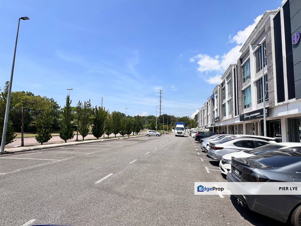 Pusat Perdagangan Medini@Ion Medini 1, Johor, Nusajaya