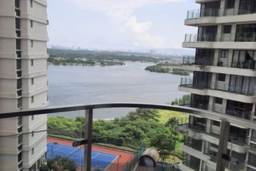 Royal Strand @ Country Garden Danga Bay