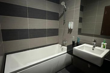 KSL D Esplanade, Taman Century