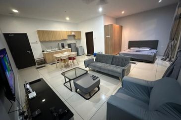 KSL D Esplanade, Taman Century