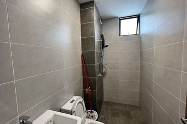 Twin Tower Residence