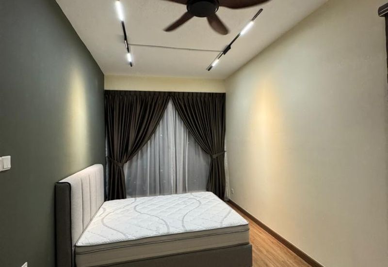 Summit @ Lagoon Residences