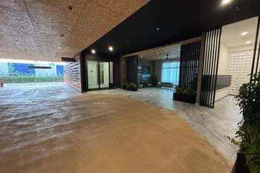 Summit @ Lagoon Residences