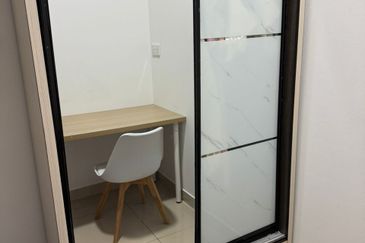 Twin Tower Residence