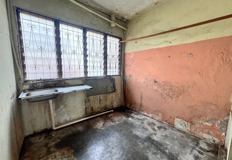 Flat Bandar Selesa Jaya