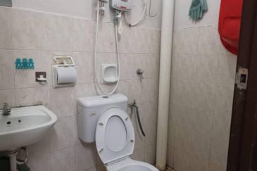 Jalan Pulai Perdana 10/3