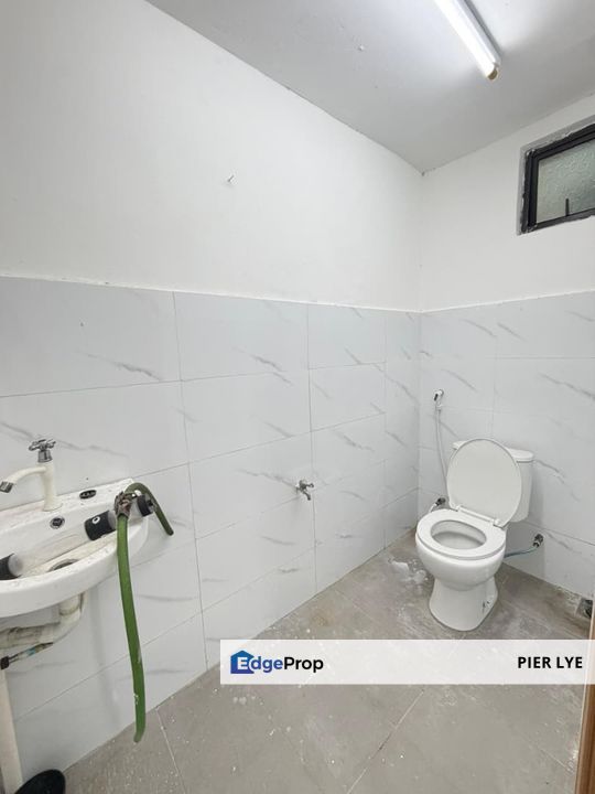 Low Cost double storey @ Jalan Hang Jebat , Johor, Skudai