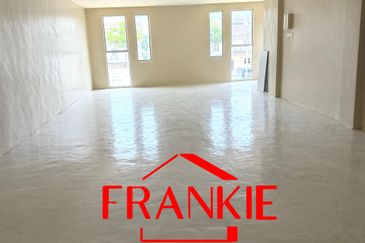 Pusat Perniagaan Star Avenue