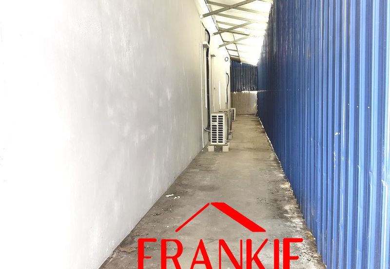 Pusat Perniagaan Star Avenue