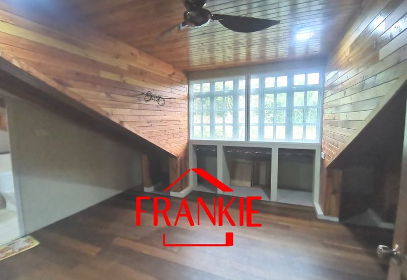 Kampung Teluk Kumbar