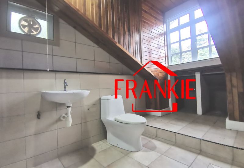 Kampung Teluk Kumbar