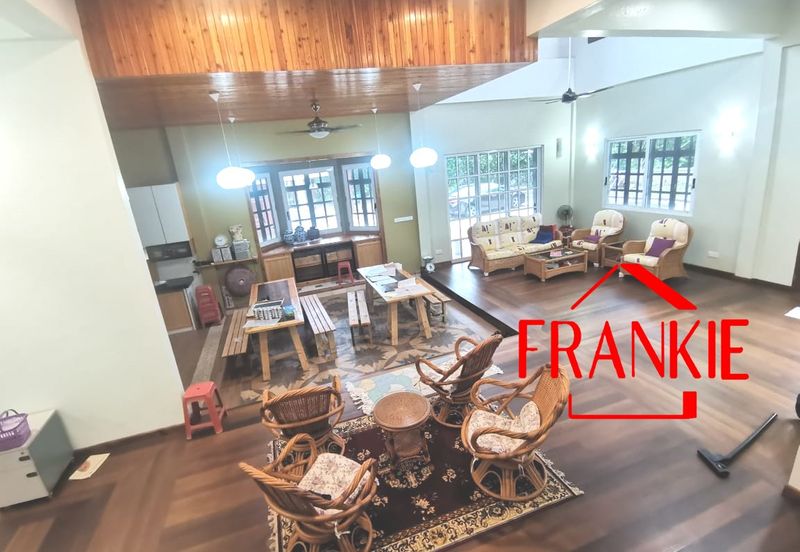 Kampung Teluk Kumbar