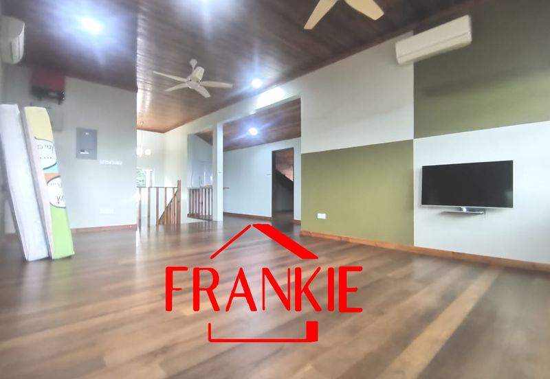 Kampung Teluk Kumbar