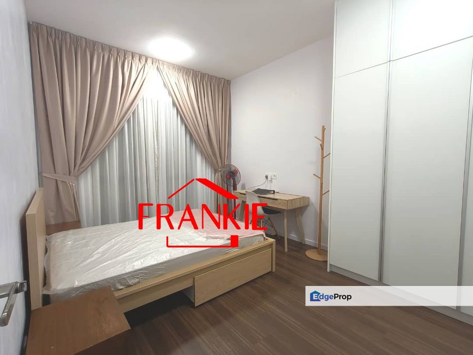 Fully Furnished High Floor Seaview Vertu Resort Condominium, Batu Kawan, Penang, Batu Kawan