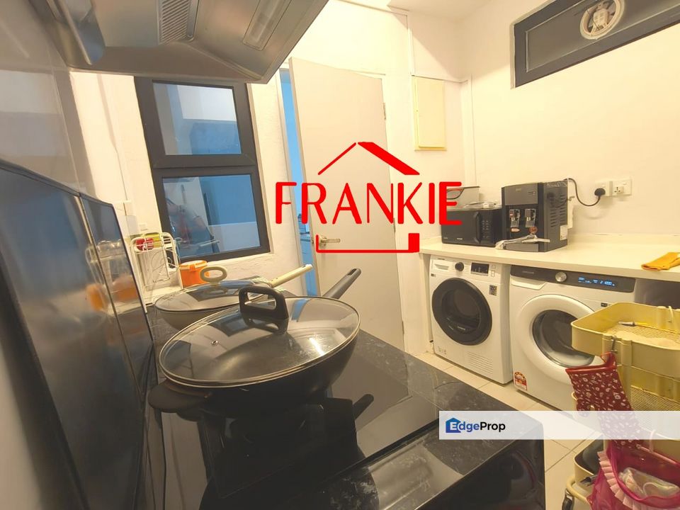 Fully Furnished High Floor Seaview Vertu Resort Condominium, Batu Kawan, Penang, Batu Kawan