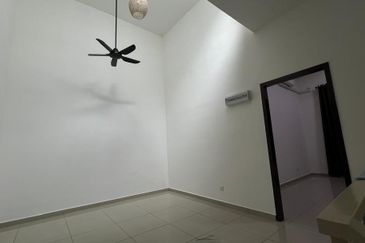 Rumah Bandar Layangkasa