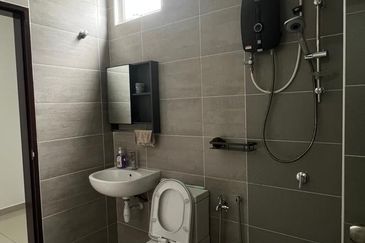 Rumah Bandar Layangkasa