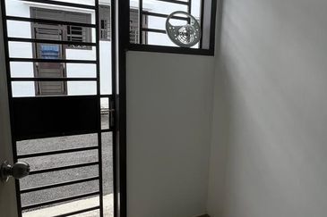 Rumah Bandar Layangkasa