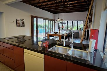 European Style Bungalow with Swimming Pool in Port Dickson